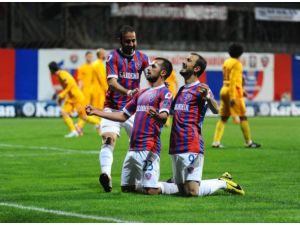 Karabük'te 3 puan ev sahibi takımın