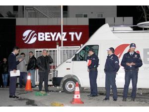 Beyaz TV'ye saldırı: 1 yaralı