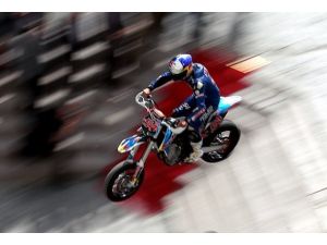 Şampiyon vites yükseltmek istiyor