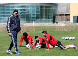 Çıkışa geçmek istiyoruz