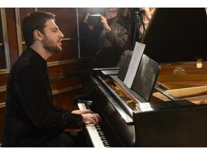 "Salaam" albümü basına tanıtıldı