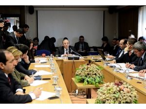 Komisyon gazetecileri dinledi