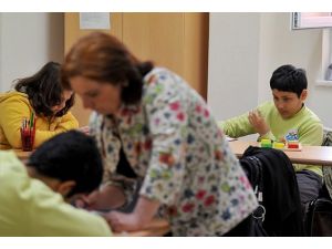 Öğretmenlere 'otizm' eğitimi verilecek