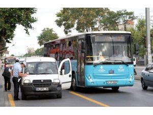 Aracını yenilemeyene ruhsat yok