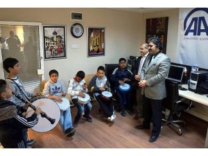 Roman öğrencilerden yıl dönümü için konser