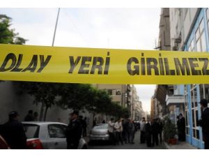 Oto galericide canlı operasyon