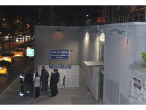 İstasyonun havalandırma boşluğuna düştü 