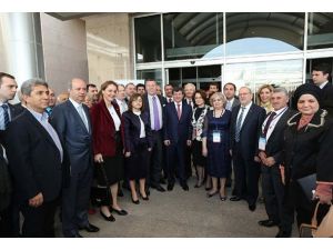 Engelliler söz konusu olduğunda çıkarlar kalkar