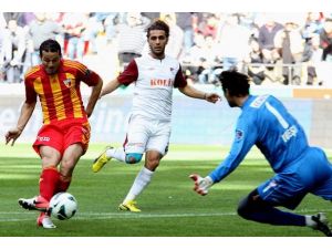 Kayserispor farklı yendi