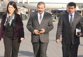 Demirtaş Mektubu Kandile verdi