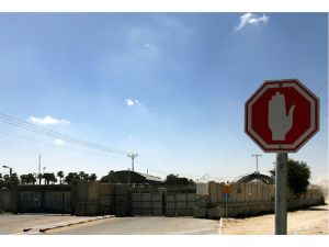 Roketleri bahane etti