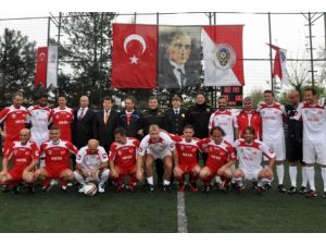 Şöhretler maçında gol yağmuru 