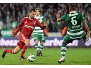 İlk yarıyı Bursaspor önde kapadı