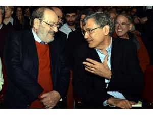 Pamuk ile Eco hayranlarıyla buluştu