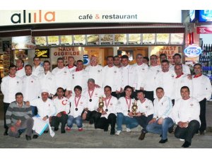 Aşçılar bayramlarına hazırlanıyor