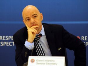 UEFA, ırkçılığa karşı sert tedbirler alacak