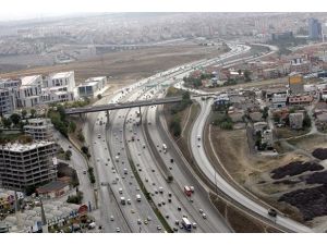 Köprü ve otoyollar para bastı