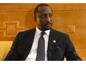 Malili Bakan'ın çocukları Türk okulunda okuyor