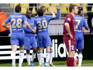 Chelsea yarı finalde