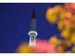 İsveç'te minareden ezana onay