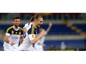 Fenerbahçe yarı finalde