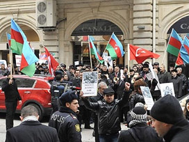 Azeriler Türkiye'yi seçti