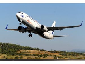 Havada yolcu sayısı 3 yılda yüzde 31 artacak