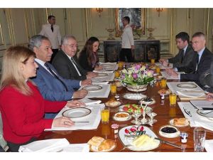 Türk dostluk grubu başkanlarıyla bir araya geldi