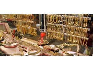 Damat adaylarının "altın" sevinci