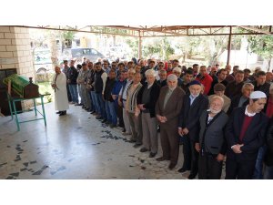 İngiliz uyruklu Paul Dennis Larkin, İslami usullere göre defnedildi