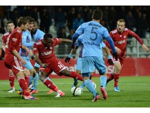 Yiğidolar evinde kazandı