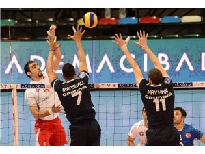 Voleybolda nefesler tutuldu