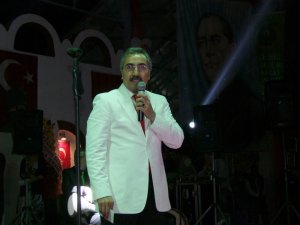 10. Beldibi Kültür ve Sanat Günleri Etkinlikleri Müşerref Akay konseri ile başladı.