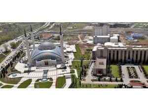 Ahmet Hamdi Akseki Camisi ibadete açıldı