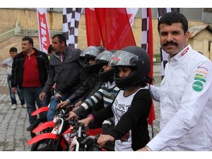 Hakkari motosiklet pistine kavuşacak