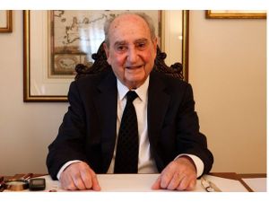 AA'nın Miçotakis röportajı Yunan basınında