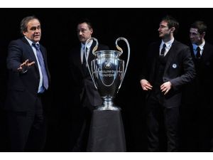 UEFA Şampiyonlar Ligi Kupası Londra'da