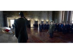 İlk tören TBMM ve Anıtkabir'de