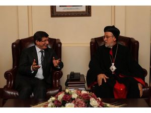 Davutoğlu Süryani metropolitle görüştü