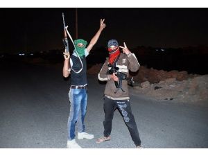 Ramadi'de halk kendini koruyor