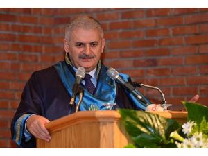 Bakan Yıldırım'a fahri doktora