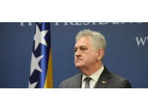 Sırbistan Cumhurbaşkanı Nikoliç'den "Srebrenitsa" özrü