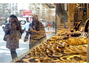 Borsacılar da yastık altındaki altının peşinde
