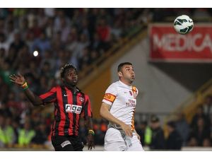 Şampiyonluğa bir adım daha