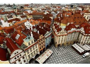 Prag'da şiddetli patlama: 13 yaralı