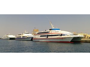 Yunan adalarına Türk feribotlarıyla turist taşımacılığına engel