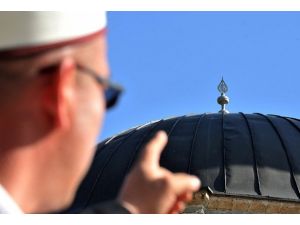 Bosnalı Sırp öğretmenden örnek davranış