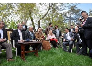 Akil İnsanlar yarın AA Editör Masası'nda olacak