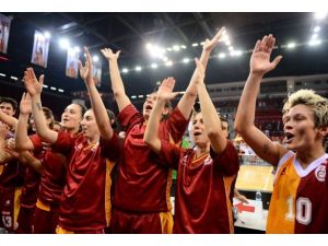 Galatasaray potada farklı kazandı