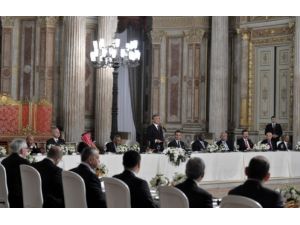 Merkezin etkileri dünyaya yayılıyor